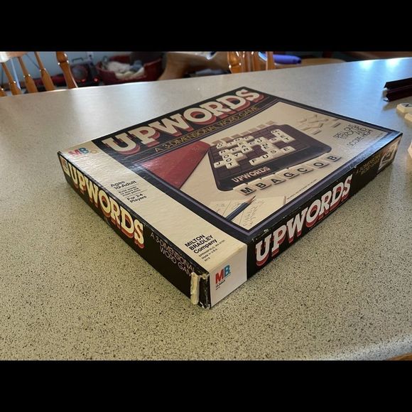 Vintage 1983 Milton Bradley Upwords 3-dimensional word game. - Picture 4 of 6